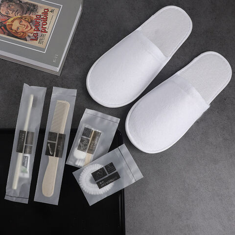 Free sample of luxury hotel cosmetics travel amenity kit hotel amenities travel shower kit hospital portable toilet for sale at factory direct price