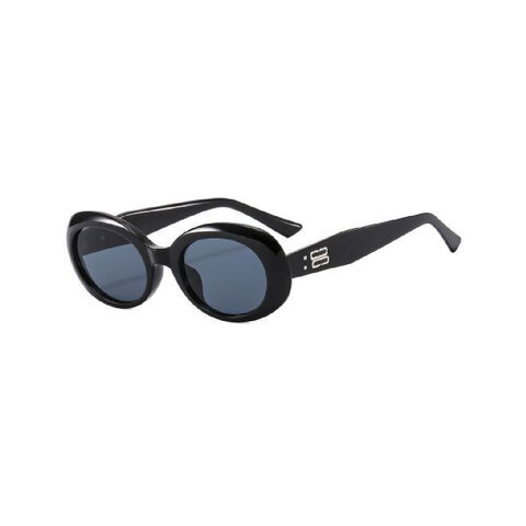 Nouvelles Lunettes de Soleil de Créateur Unisexe Tendance Rectangulaires avec Verres UV400 Monture PC Noire Logo Personnalisable Lunettes de Soleil en Gros for sale at factory direct price