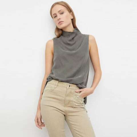 Camiseta Feminina Casual Sem Mangas em Cupro - Venda por Atacado for sale at factory direct price