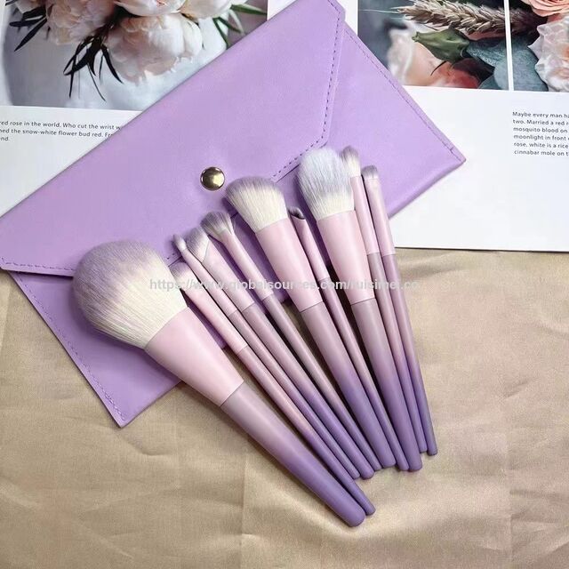 Ensemble de 10 pinceaux de maquillage en fibres violettes dégradées avec manche ergonomique en résine pour estompage professionnel des yeux et du visage