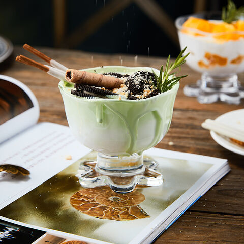 Gelas kreatif kaca murah untuk yogurt, es krim, hoki es, dan hidangan penutup for sale at factory direct price