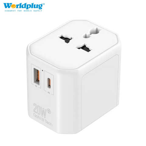 Großhandel QC PD 20W Schnellreise-Ladegeräte Universal-Reiseadapter mit Typ C für den indischen Markt weltweit GaN-Ladegerät for sale at factory direct price