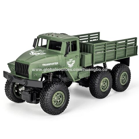 Camion de simulation militaire tout-terrain télécommandé à six roues, modèle de voiture à quatre roues motrices, voiture télécommandée pour enfants for sale at factory direct price