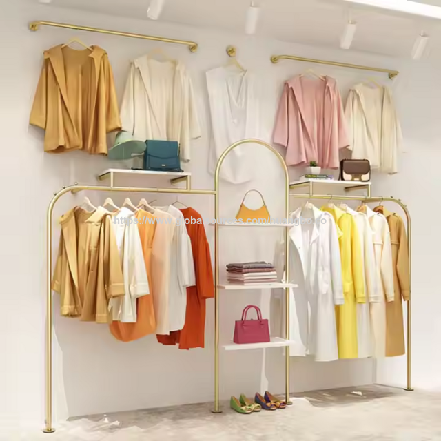 Maßgefertigte Bekleidungsgeschäft Möbel Boutique Schwerlast Goldener Kleiderständer Damenbekleidung Display Rack für Geschäfte
