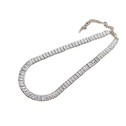 Collar de Clavícula Transfronterizo Europeo Americano de Lujo con Piedra, Personalidad Simple - Bisutería al por mayor