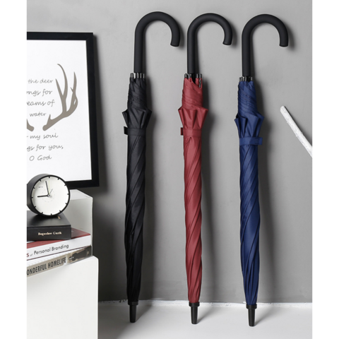 Paraguas de golf de 23 pulgadas, paraguas recto con mango curvo, paraguas de golf personalizado, paraguas recto de golf publicitario for sale at factory direct price