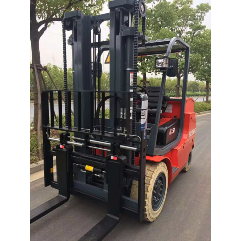 Carretilla Elevadora Eléctrica China 4TON 5TON Marca HELI CPD45 Batería de Litio/Ácido de Plomo - Montacargas Eléctrico for sale at factory direct price