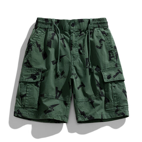 Short cargo d'été pour hommes, camouflage tendance, conception multi-poches pour le sport ou les loisirs. Idéal pour la vente en gros transfrontalière. for sale at factory direct price