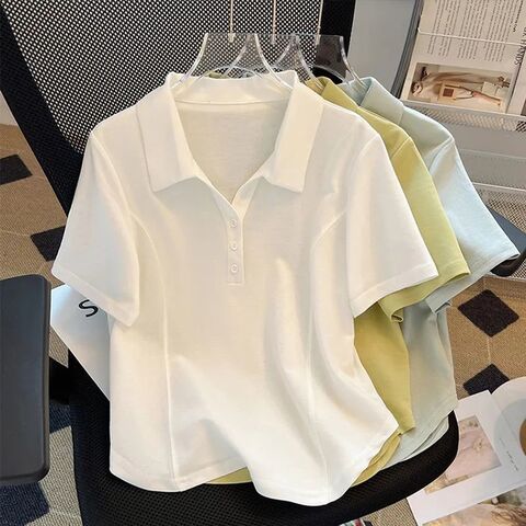 Damen Sommer Poloshirt: Kurzärmelig, Design mit rechter Schulter für einen trendigen Nischen-Look. Ideal für heißes Wetter und große Größen.