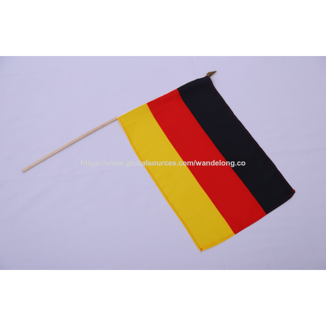 Handschwenkende Flagge