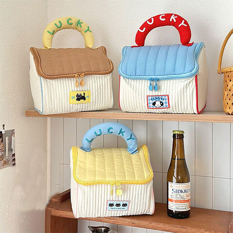 Large Capacity Cute Cabin House Makeup Bag Durable Portable Cosmetics Storage Bag Zipper Closure Fashion Candy Bag for Travel