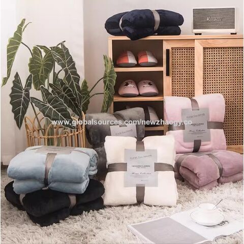 Selimut Super Lembut 100% Poliester Bulu Karang untuk Dewasa, Cocok untuk Selimut TV. Belum ada ulasan. for sale at factory direct price