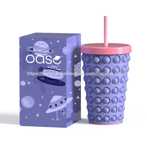 Garrafa de água infantil OASE de 443 ml, livre de BPA, com proteção de manga de silicone, copo de plástico com canudo for sale at factory direct price
