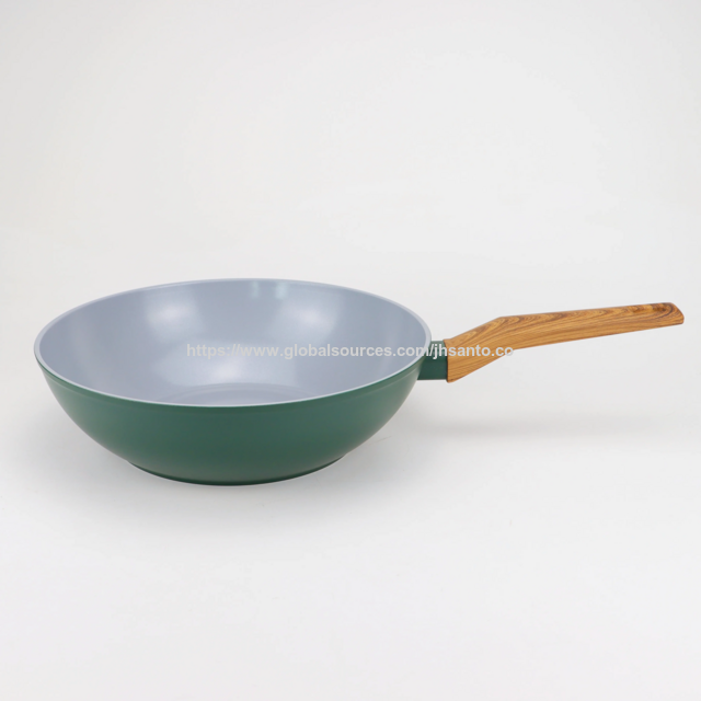 Wok/Marmite en aluminium forgé avec revêtement céramique 26/28 cm, fond à induction et manche en bois doux au toucher - Fournisseur direct
