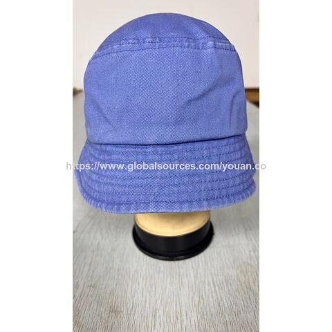 Kappen mit Applikationsstickerei, 100% Baumwollmaterial for sale at factory direct price