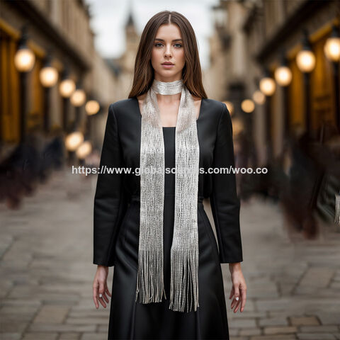 Longues Écharpes en Polyester avec Fils Métalliques, Couleur Unie, Polyvalentes pour les Déplacements Tendances, Respirantes et Flottantes - Vente en gros d'écharpes en polyester pour femmes for sale at factory direct price