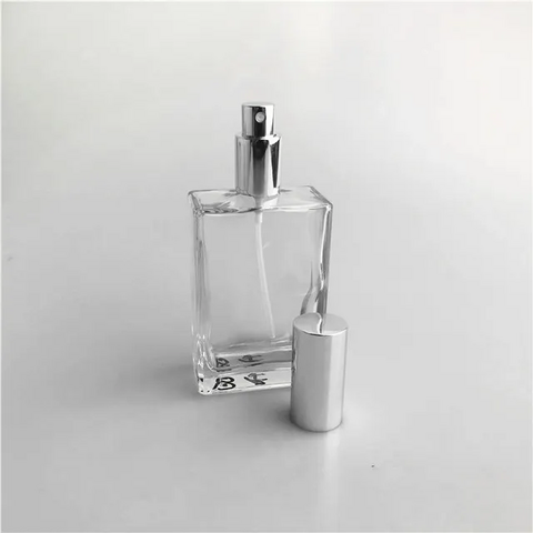 Benutzerdefinierte nachfüllbare Parfümölflasche 30ml 50ml 100ml Luxus Diamantförmige leere Glasparfümflaschen mit Box for sale at factory direct price