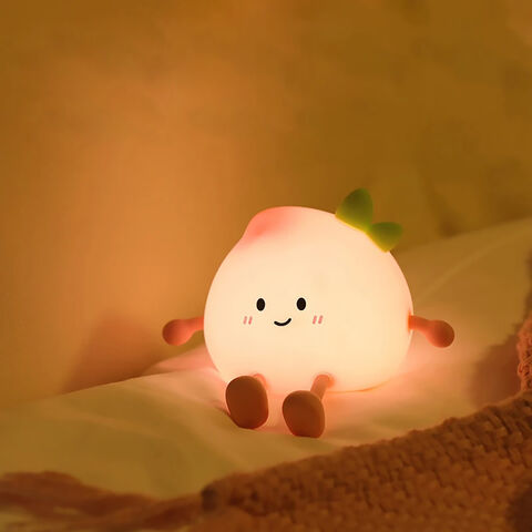 مصباح ليلي LED بتصميم كرتوني مع مستشعر لمس سيليكون ناعم للأطفال - مصباح ليلي لطيف للأطفال على شكل خوخ for sale at factory direct price