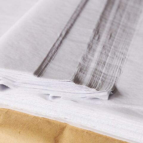 Papel de copia blanco Shirley 17G para forro interior de ropa, papel de embalaje A4 a prueba de humedad. Papel semitransparente 14G para ropa. for sale at factory direct price