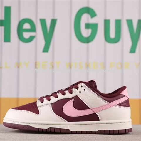 Nike Dunk Low Valentine's Day DR9705 100 Vente en gros Chaussures de sport de luxe pour femmes, baskets de basket-ball de marque pour hommes