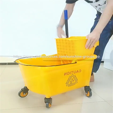 Kunststoff-Wischmoppeimer mit Auswringer, verdickte Ausführung, ideal für die Reinigung in Krankenhäusern, Hotels, Einkaufszentren und mehr. for sale at factory direct price