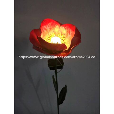 Luz solar LED decorativa de metal com o menor preço de fabricante para decoração de jardim, pátio, gramado, caminho, ornamento de quintal