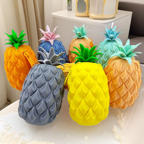 Porte-monnaie créatif en silicone ananas - Sac de rangement pour écouteurs et pièces de monnaie en forme de fruit de dessin animé en deux tailles for sale at factory direct price