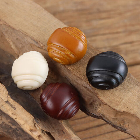 Boutons Français en Forme de Croissant - Boutons en Résine à Coudre pour Manteaux en Laine et Vêtements Tricotés, Design Adorable en Relief pour Vêtements Faits Main for sale at factory direct price