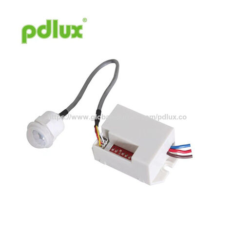 PDLUX PD-PIR115 مصباح تركيب صغير 12 فولت مع مستشعر حركة وموقع بالأشعة تحت الحمراء