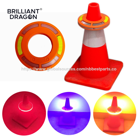 Tragbare LED-Verkehrskegel-Warnleuchte, rotierende Blinkbake, gut sichtbare Sicherheitsfackel for sale at factory direct price