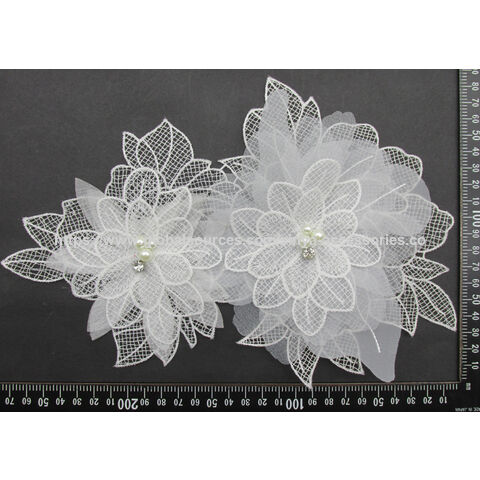 Flores de rede com contas brancas, materiais personalizados e métodos de embalagem são aceitos for sale at factory direct price