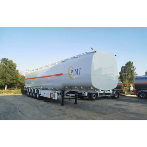 Camion-citerne semi-remorque robuste et fiable avec une capacité de 40 à 45 CBM pour le transport de pétrole, d'huile et de carburant diesel