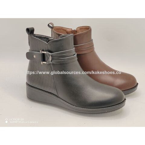 Botas de Cuero - Calidad Premium, Larga Duración for sale at factory direct price