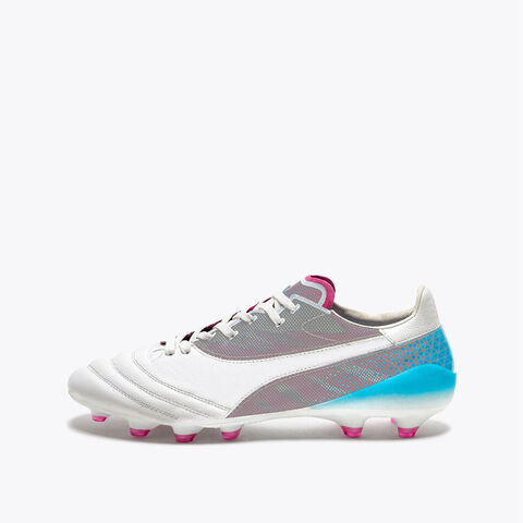 Venta al por mayor de fábrica, nuevos zapatos de fútbol para deportes al aire libre, calzado deportivo para partidos de fútbol para hombres for sale at factory direct price