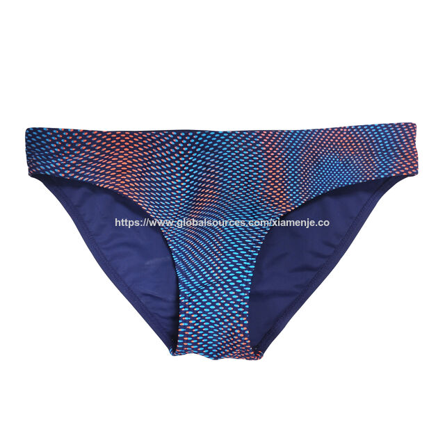 Calzoncillos de natación para hombre con impresión digital sexy de talle bajo, shorts de playa transpirables personalizados para hombre