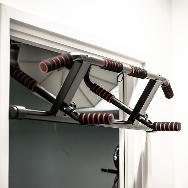 Großhandel Schwerlast-Tür Klimmzugstange Dip Bar für Calisthenics Oberkörpertraining für zu Hause for sale at factory direct price