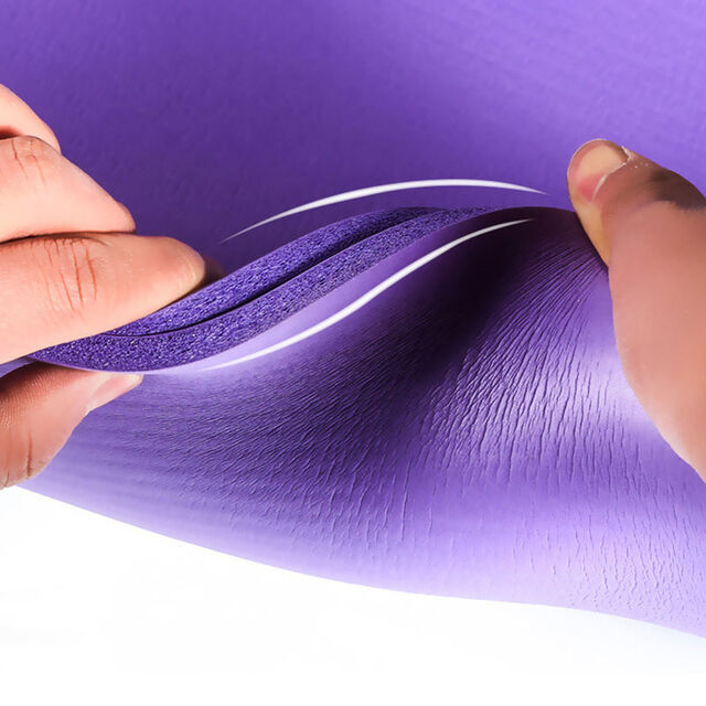 Meilleur fournisseur de tapis de judo Lifttop Karatedo Tatami, tapis de yoga de gymnastique en mousse haute densité pour la gymnastique avec sangle de transport for sale at factory direct price