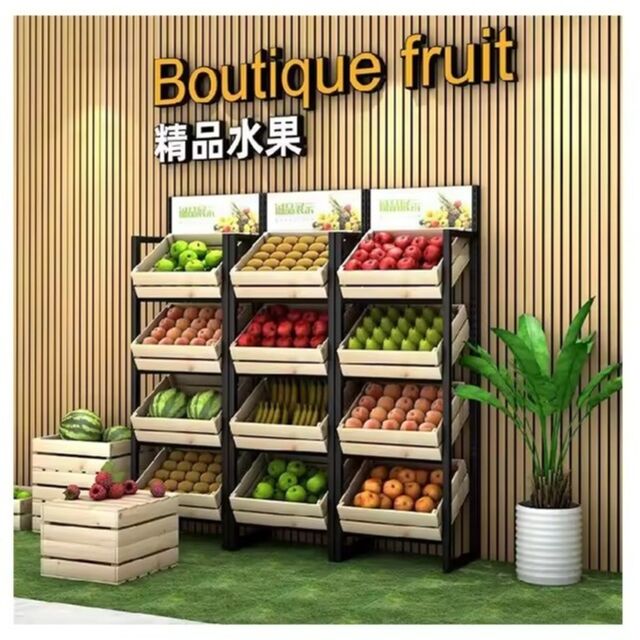 Anpassbare Obst- und Gemüseständer aus Stahl und Holz für den modernen Einzelhandel. Passen Sie Größe, Ausführung und Layout an die einzigartige Marke Ihres Supermarkts an.