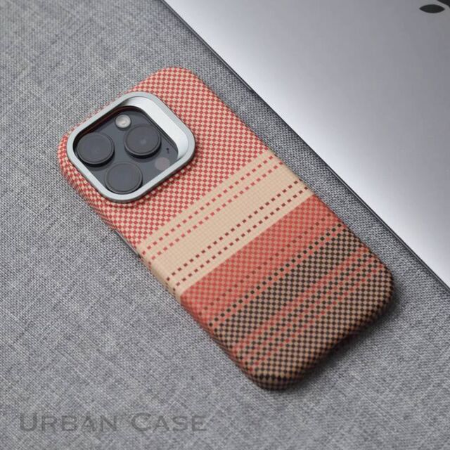 Capa de celular de luxo com textura de fibra de carbono 17 Pro Max feminina coreana Ins para 15 14 16 for sale at factory direct price