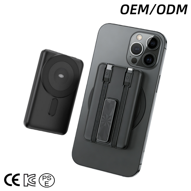 OEM 5000mAh 10000mAh CE KC PSE Banco de energía magnético inalámbrico de carga rápida con 2 cables incorporados y soporte para exteriores