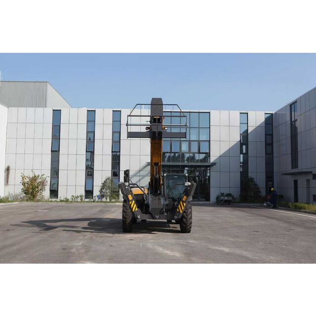 Telehandler Backside China 5t Telehandler With Standard Fork And Side Shift Xt5017k - Buy ...