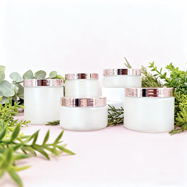 Tarros de PET Mate de Alta Calidad con Tapas Oro Rosa para Envases Cosméticos, Lociones y Cremas Faciales - Tamaños: 150ml, 200ml, 250ml, 300ml, 360ml, 480ml for sale at factory direct price