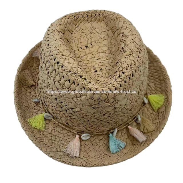 Chapeau Fedora en Paille Naturelle Tressée en Gros avec Coquillages et Glandes Pastel - Chapeau de Plage d'Été Respirant à Tissage Ouvert pour Vacances Balnéaires for sale at factory direct price