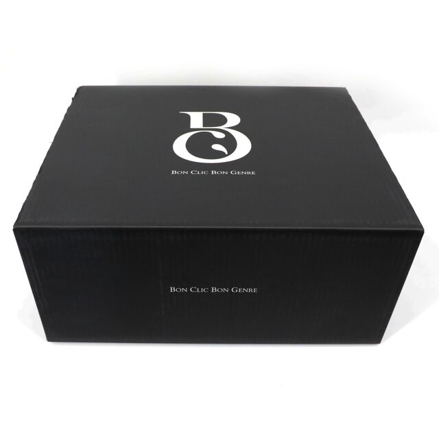 Caixa de papelão ondulado preta por atacado com logotipo personalizado impresso para entrega expressa, caixa de embalagem para bonés for sale at factory direct price