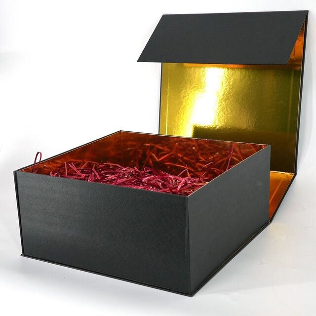Cajas de cartón para productos al por mayor con color personalizado y rafia for sale at factory direct price