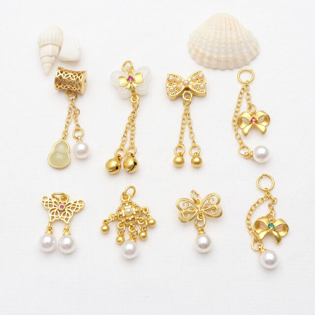 Pendentif en or antique, bijoux, accessoires, pendentif de bracelet serti de perles for sale at factory direct price