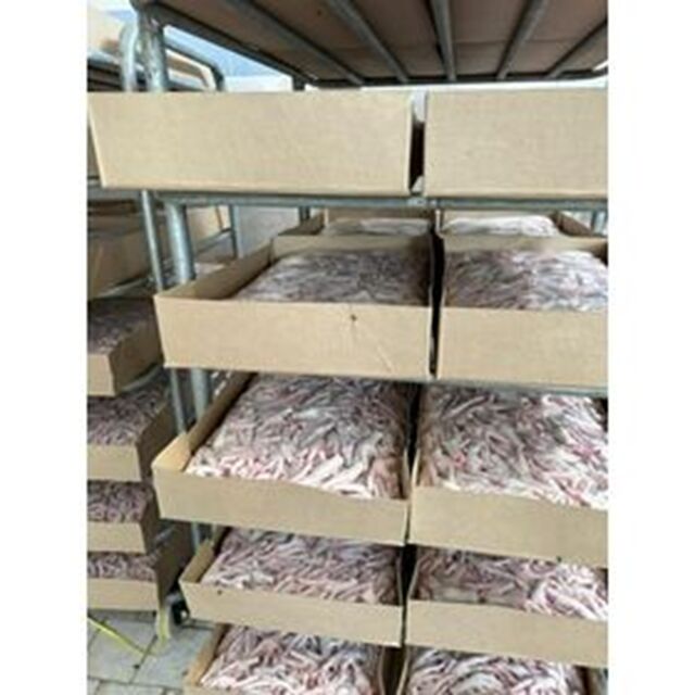Pés e Patas de Frango Frescos e Congelados / Partes de frango
