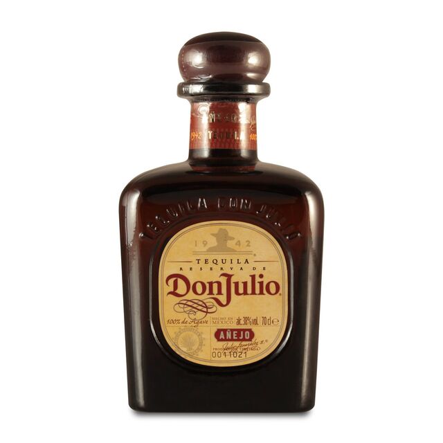 Echter Don Julio Tequila im Großhandel erhältlich. Schnelle Lieferung und Premium-Qualität für Ihre Bar garantiert.