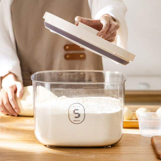 Contenedor hermético de arroz PET de 10L al por mayor a precio de fábrica, tapa con junta de silicona, contenedor de granos de harina a prueba de humedad for sale at factory direct price