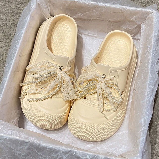Nouvelles pantoufles de plage pour filles à semelle épaisse et bout fermé, sabots et mules à plateforme d'été, chaussures femmes sandales plates pour dames